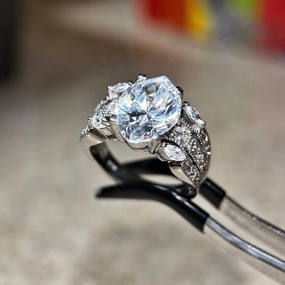 Shiny Cubic Zirconia 925 Silver Ring - Picture 4 of 9